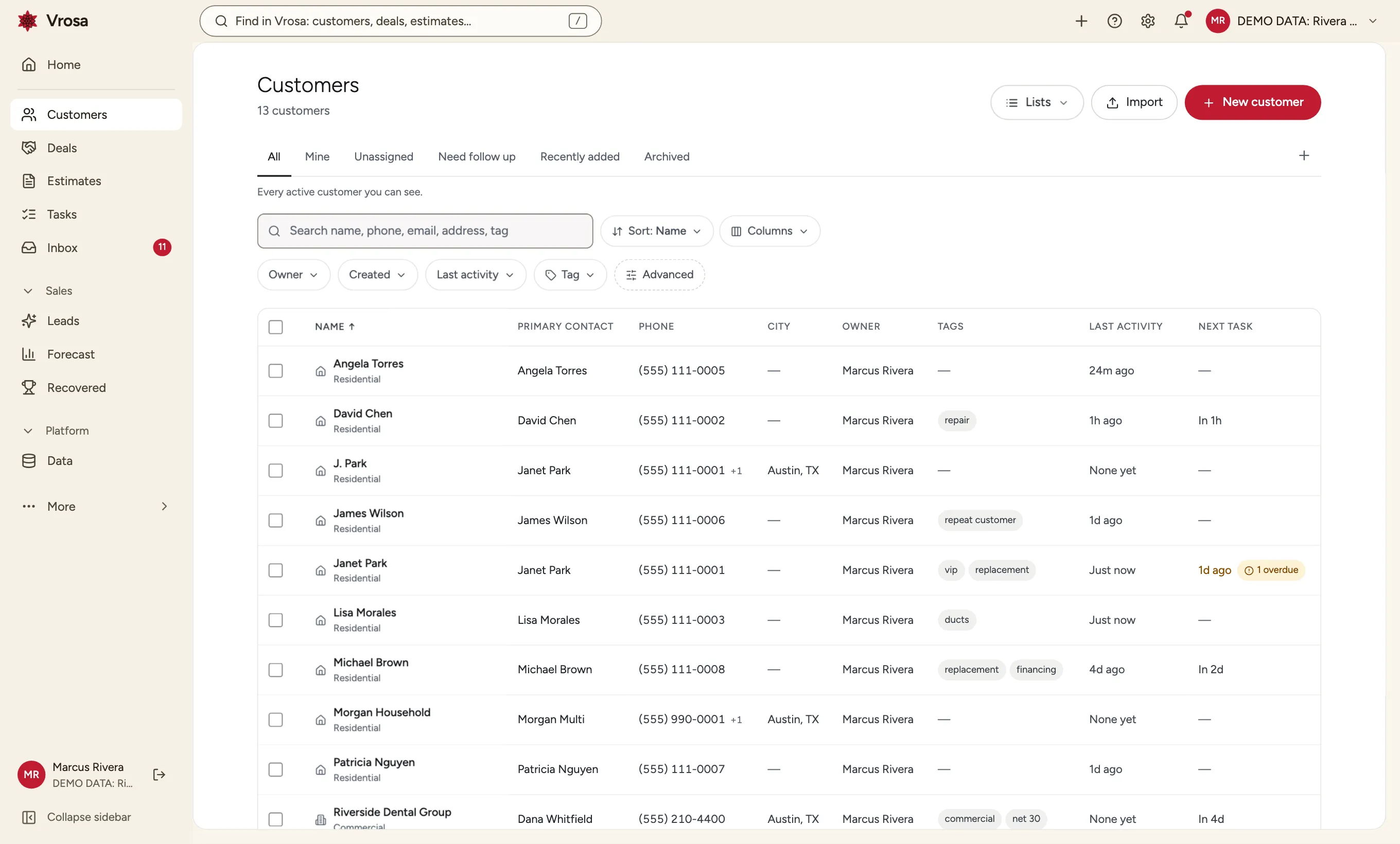 The Vrosa customer list with search, filters and example customers