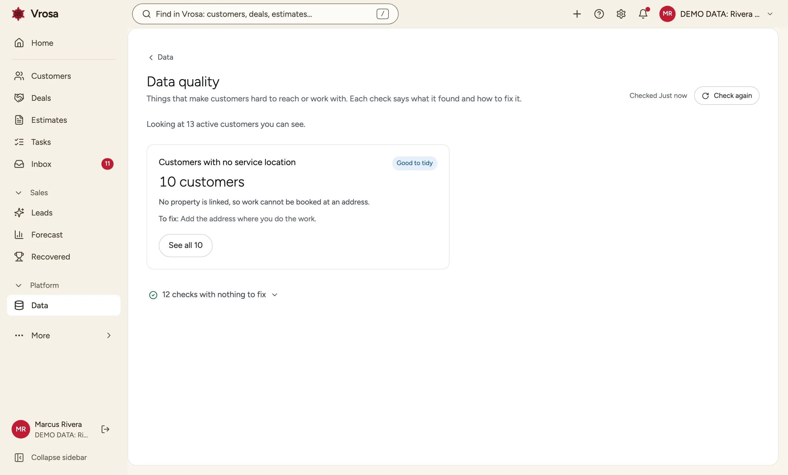 The Vrosa data quality page flagging customers with no service location